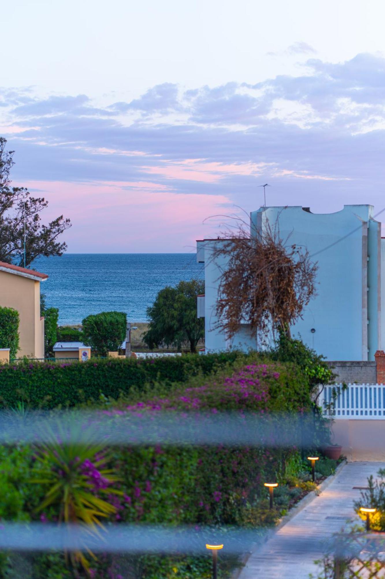 Paquja Aparthotel กวาร์ตู ซานเตเลนา ภายนอก รูปภาพ