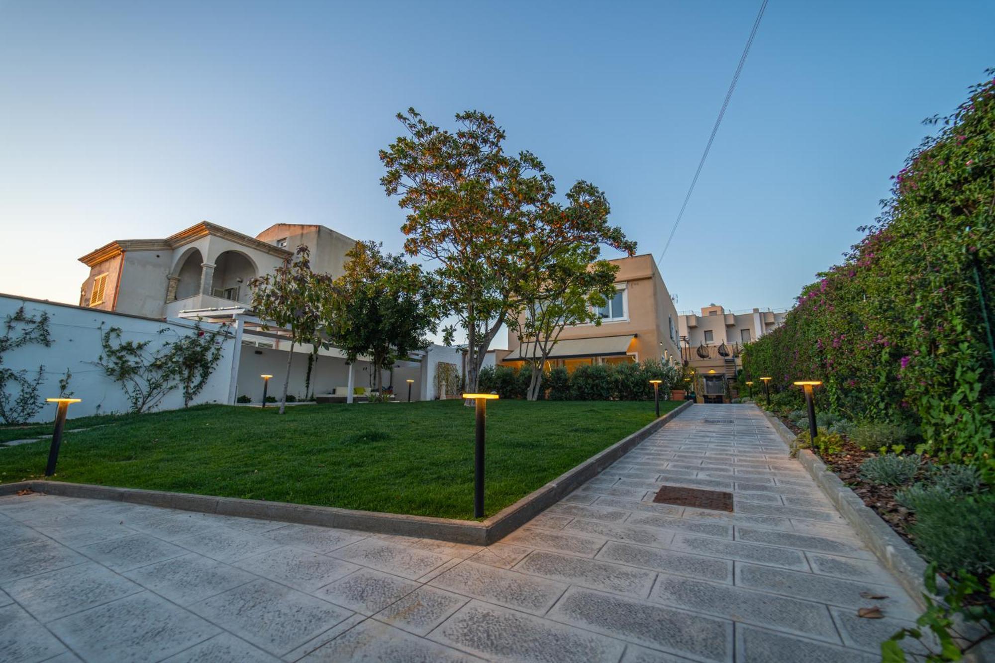 Paquja Aparthotel กวาร์ตู ซานเตเลนา ภายนอก รูปภาพ